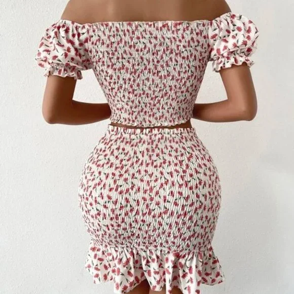 Boho chic Floral  Ruched Shirred Bodice Crop Top & skirt set - Picture 3 of 8